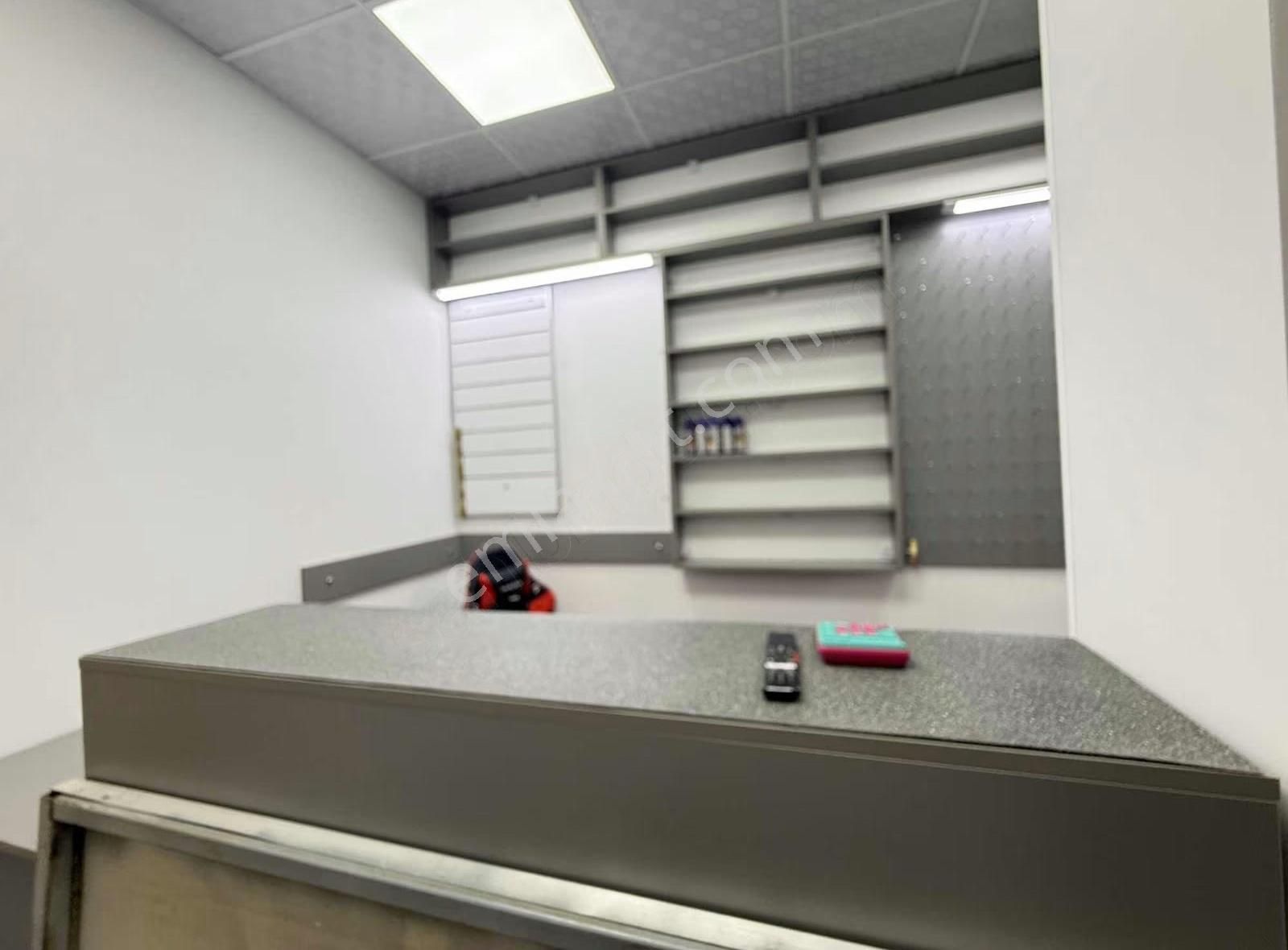 Bayraklı Kızılay Kan Merkezi Yakını 15 M2 Satılık Dükkan - Görsel 2