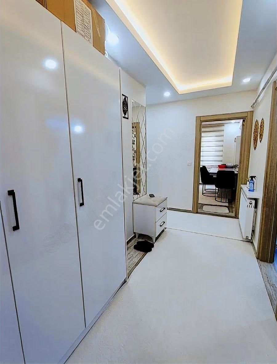 Cadde 17 Emlaktan 2+1 Doğukent 17 De Giriş Daire - Görsel 13