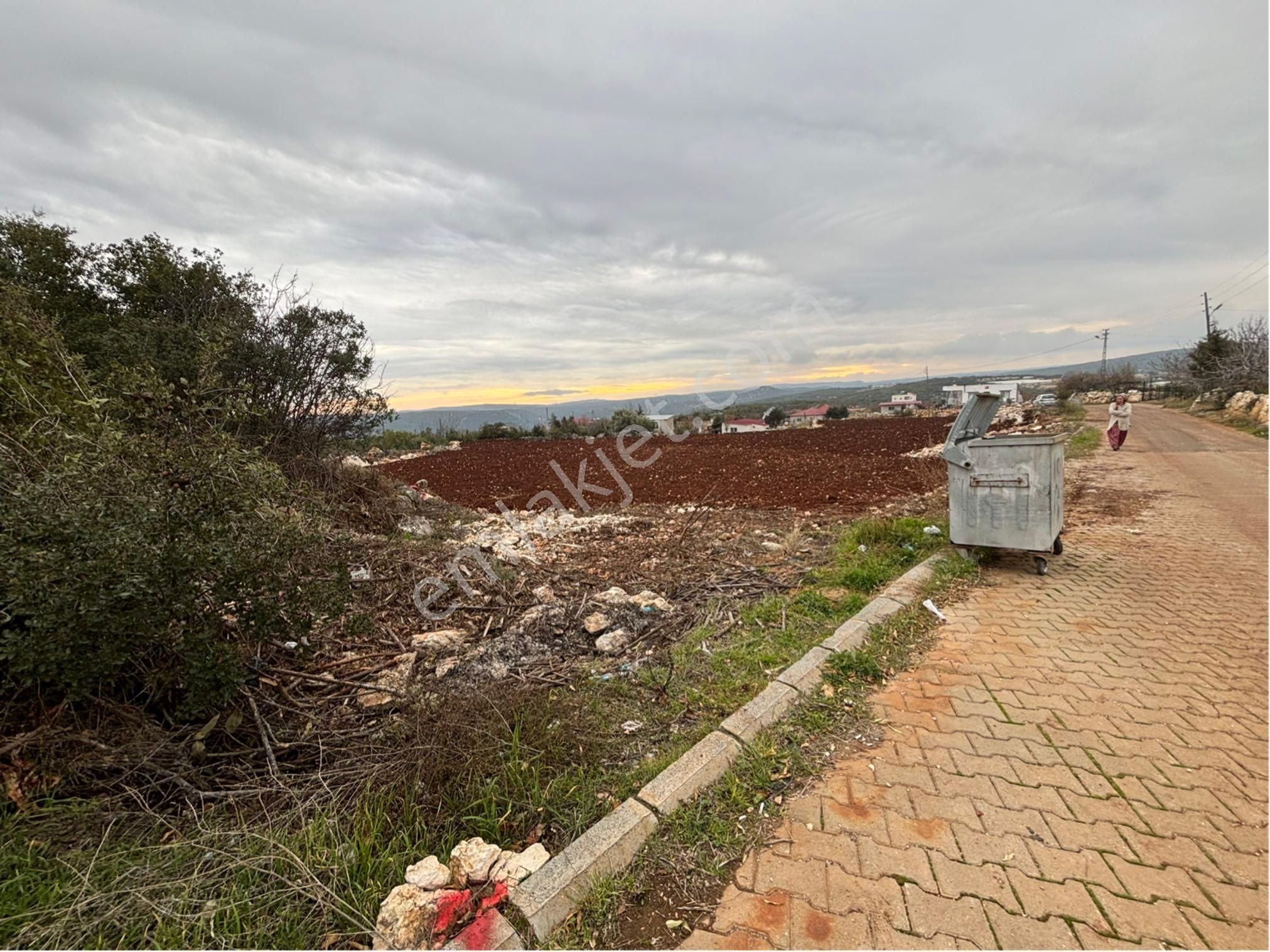 Sahibinden Yeniyurt Köy Merkezinde Ev Yeri Yaylalık - Görsel 9