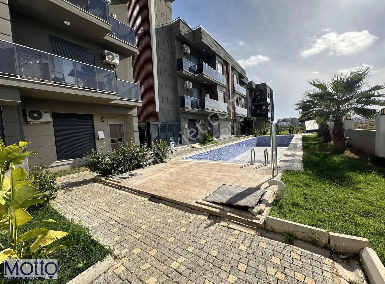 Altıntaş 40'lık Yol Üzeri Satılık Katta İskanlı 2+1