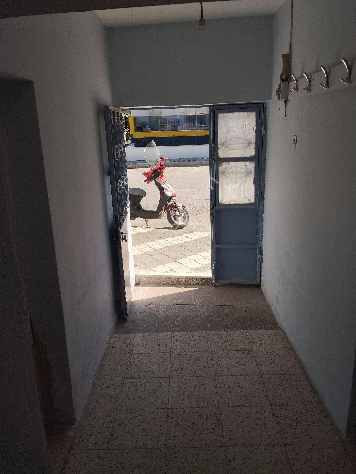 Aydın Söke Yenicami Mah Giriş Kat Müstakil 2+1 Satılık Ev - Görsel 2