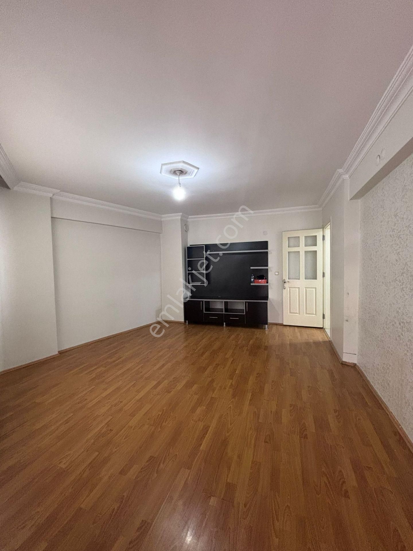 Çınar'a Yakın 150 Metre 3+1 Arakat Satılık Daire - Görsel 18