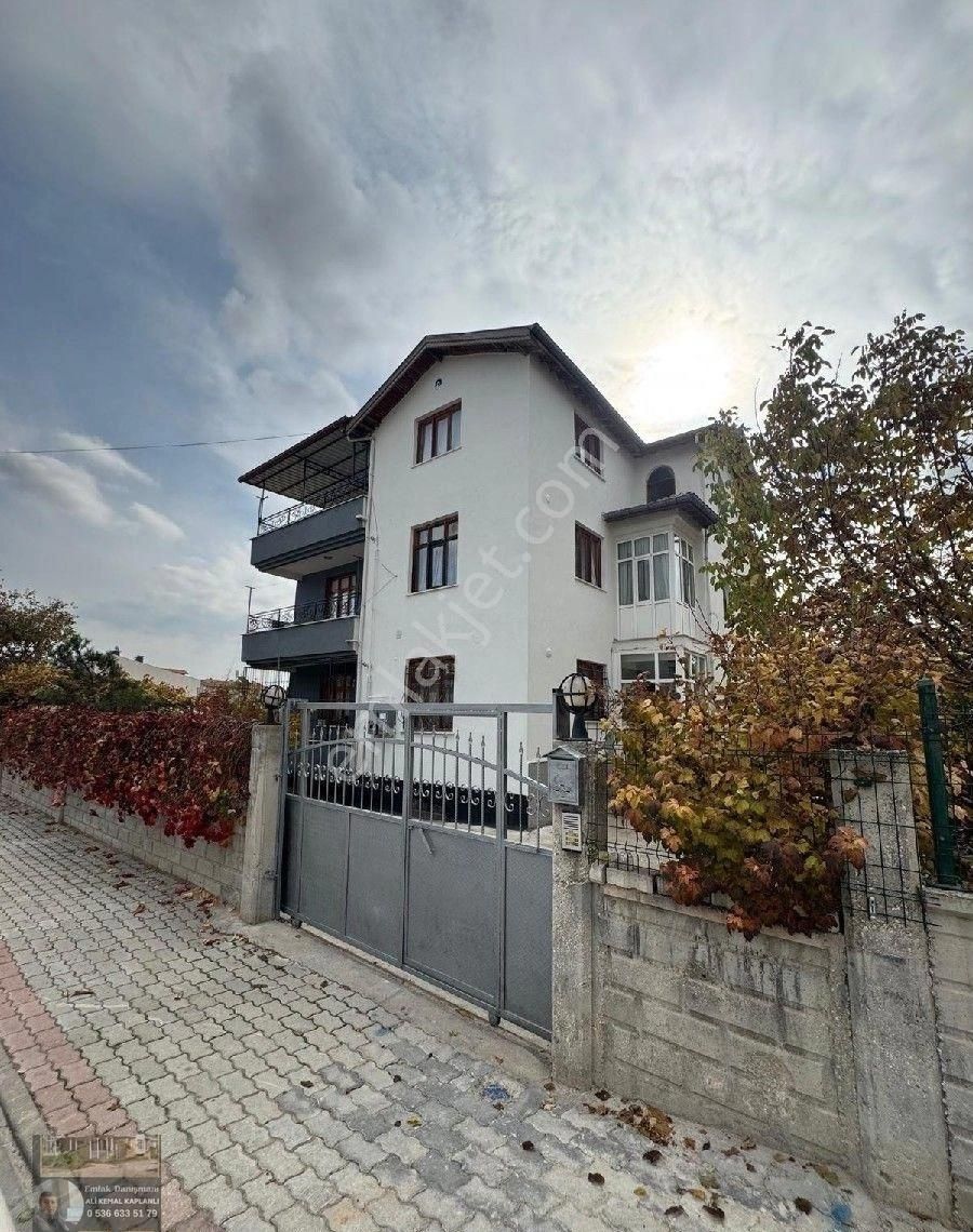 Harmancıkta Müstakil Tapulu 2.5 Katlı Evimiz Satılık - Görsel 6