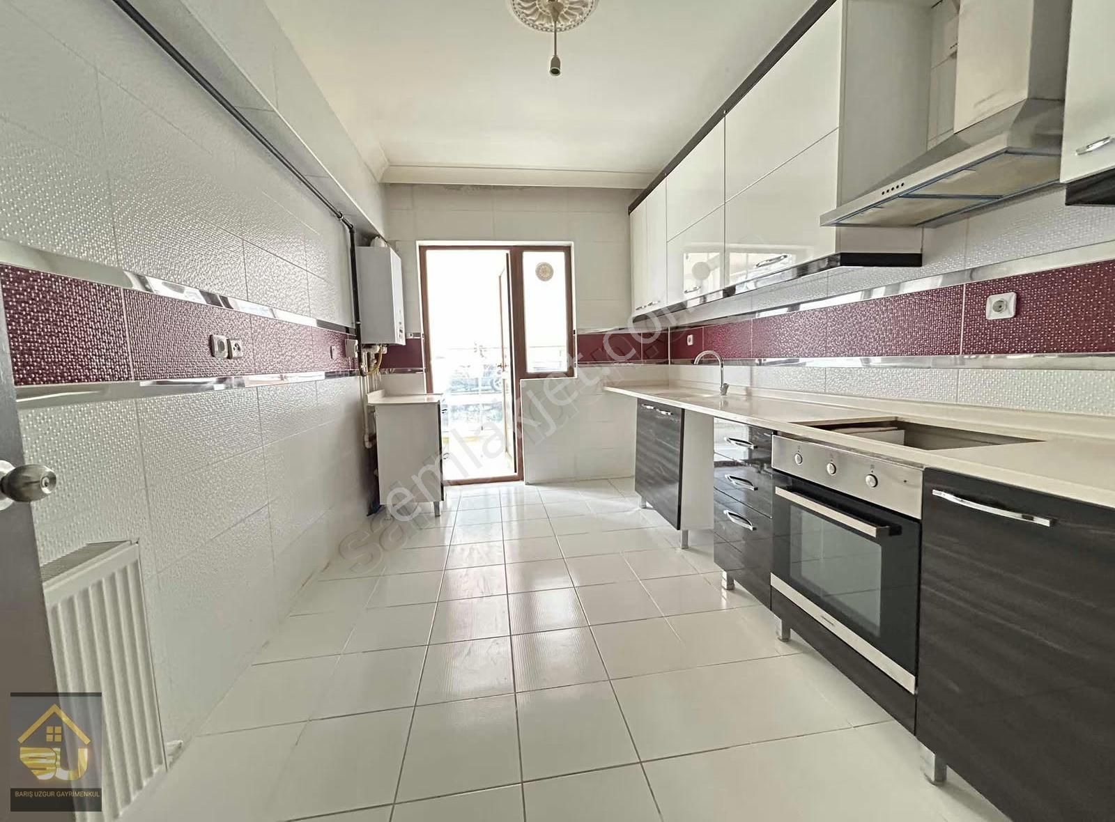 Yeni Bayındır Cadde Üzerinde 1.kat 3+1 Masrafsız Kiralık Daire - Görsel 21