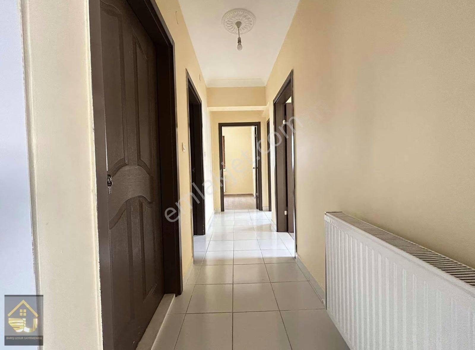 Yeni Bayındır Cadde Üzerinde 1.kat 3+1 Masrafsız Kiralık Daire - Görsel 7