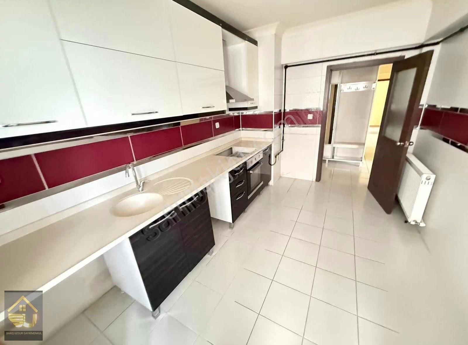 Yeni Bayındır Cadde Üzerinde 1.kat 3+1 Masrafsız Kiralık Daire - Görsel 22