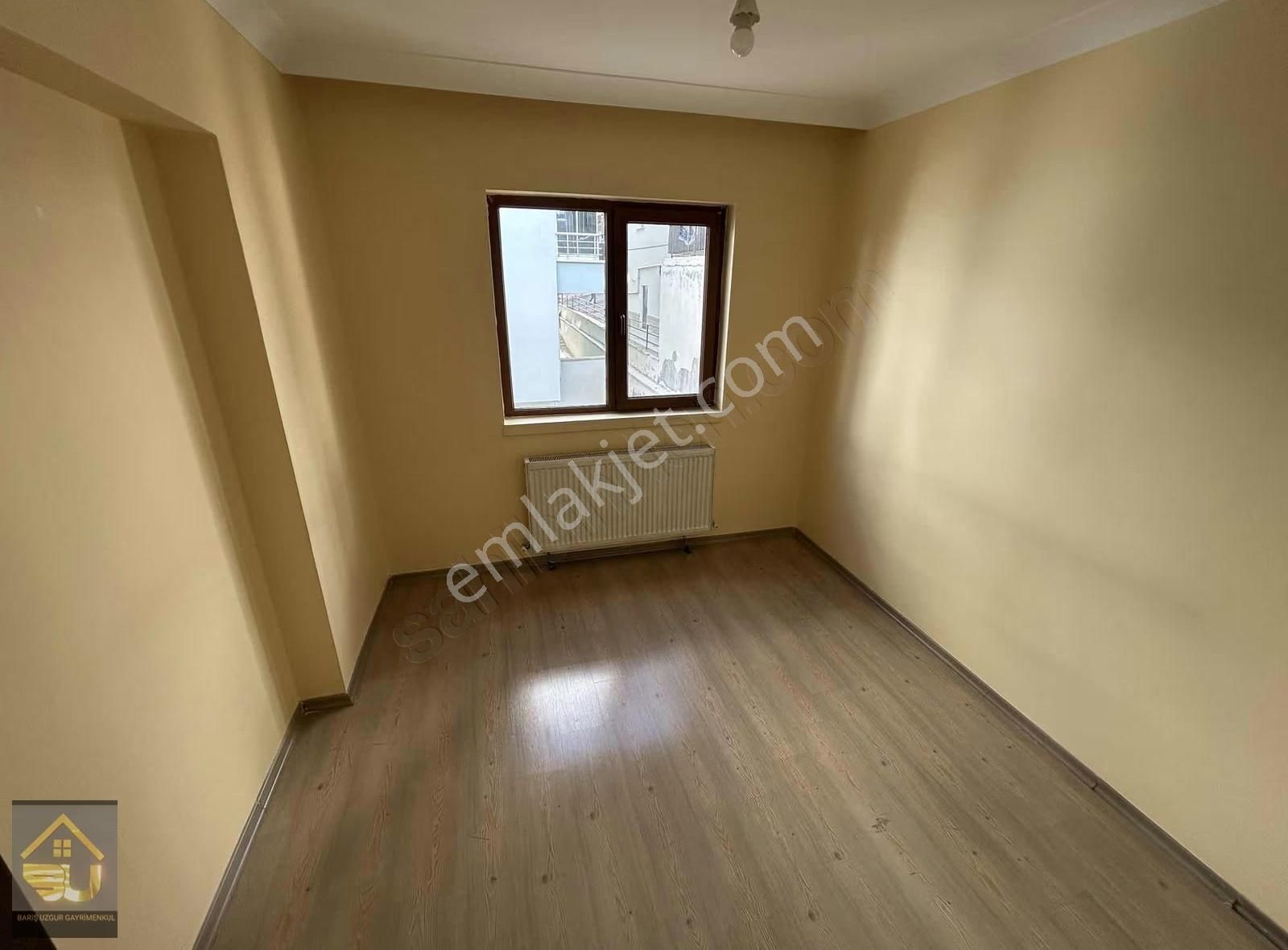 Yeni Bayındır Cadde Üzerinde 1.kat 3+1 Masrafsız Kiralık Daire - Görsel 3