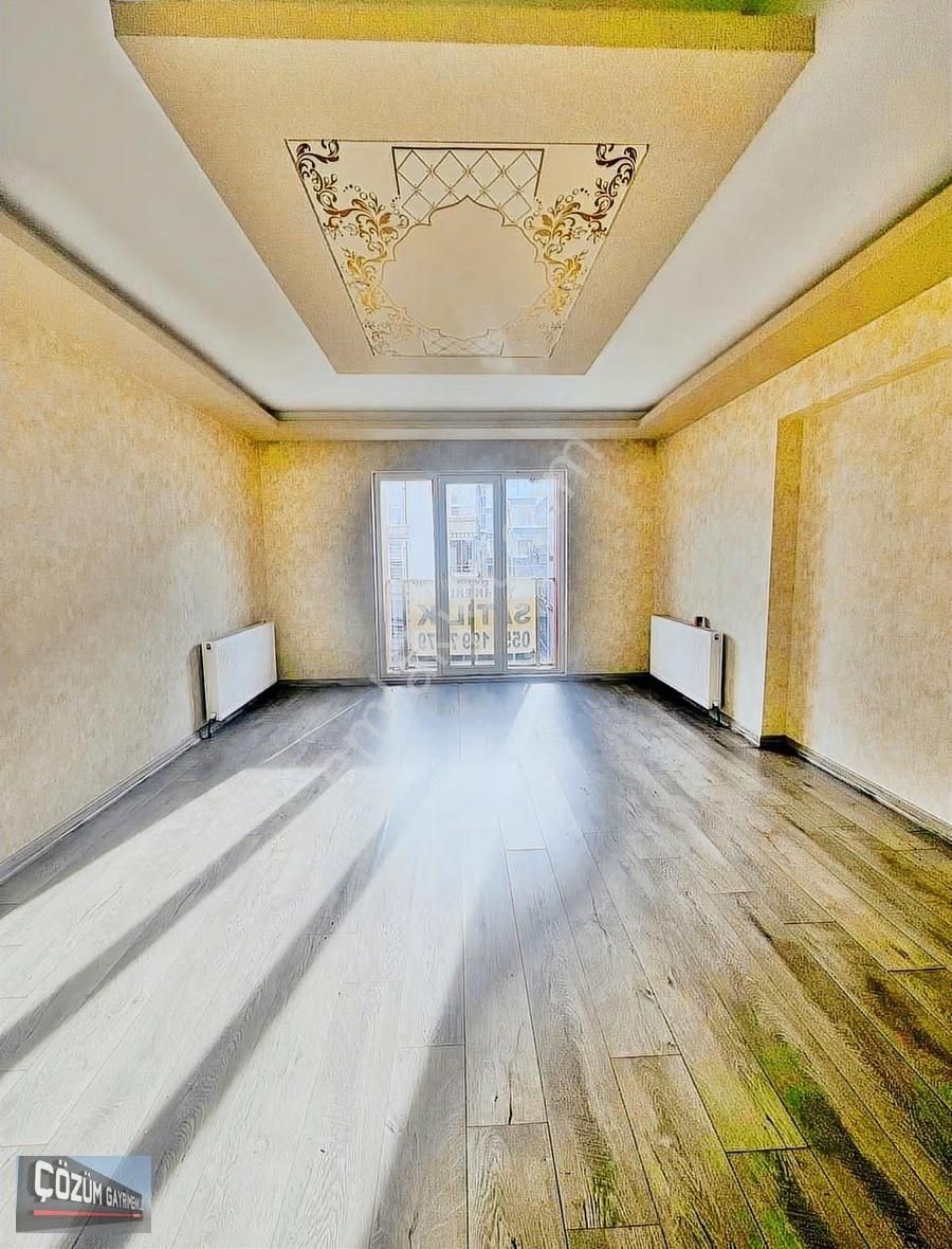 Çözüm'den Ana Caddeye Çok Yakın 3+1 Orta Kat Ön Cephe Çift Banyo - Görsel 12