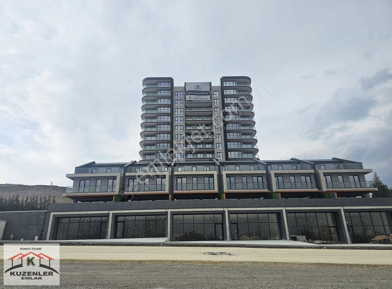 Pineta Sitesi_protokol Yolu 260m2 Satılık/kiralık Vip İşyerleri