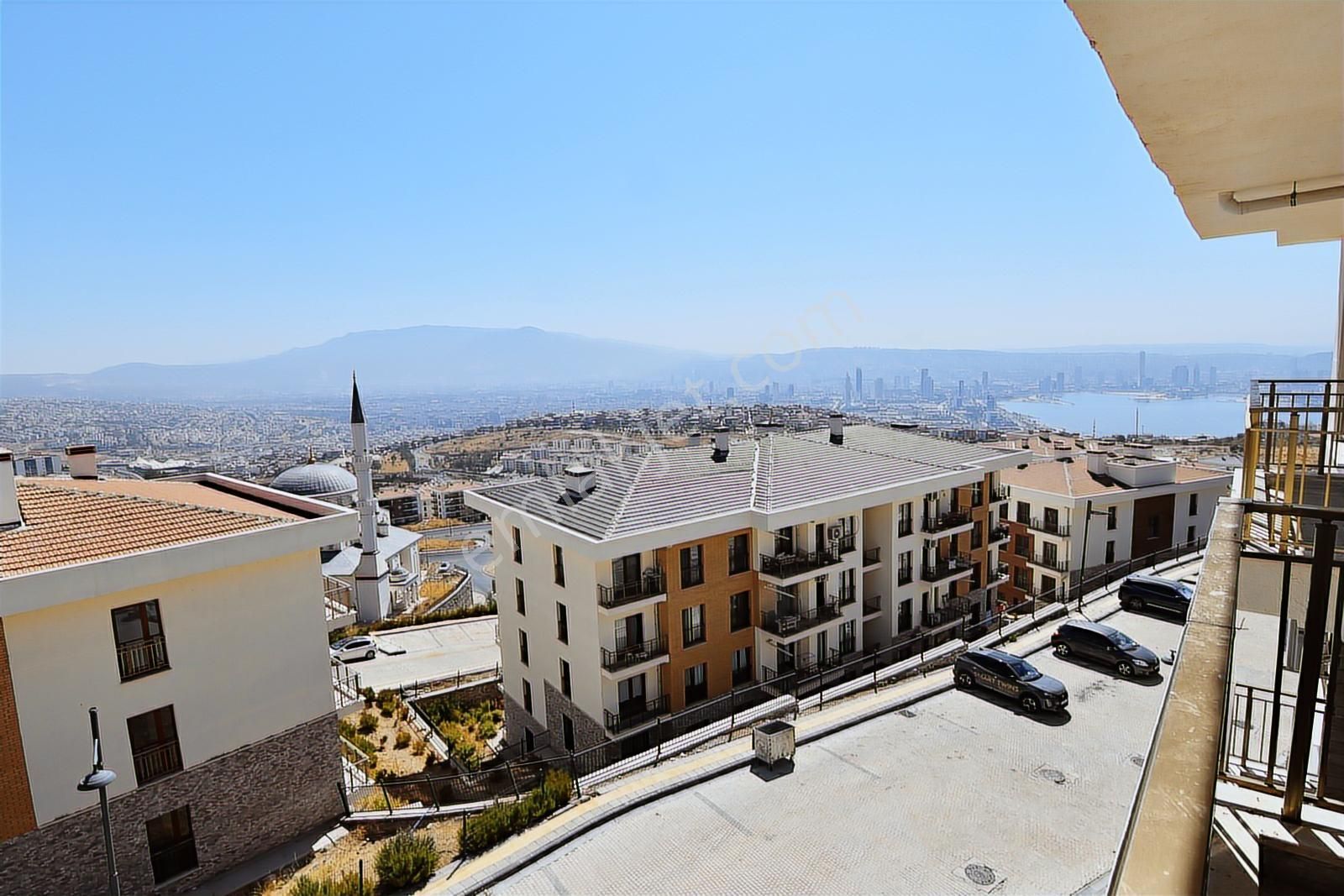 İzmir Şehir Hastanesi Toki 3.etapta 3+1 Kiralık Daire