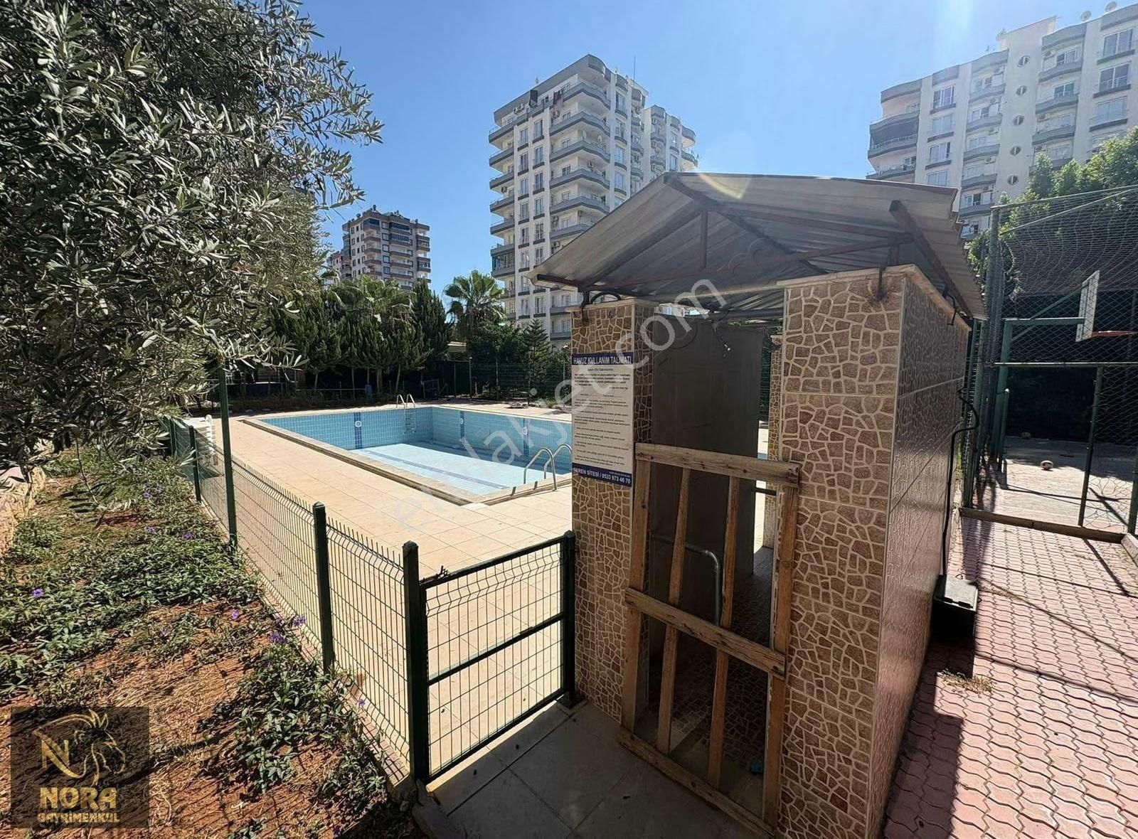 Nora'dan Caddeye Sıfır Havuzlu Site Çift Balkon Geniş - Görsel 12