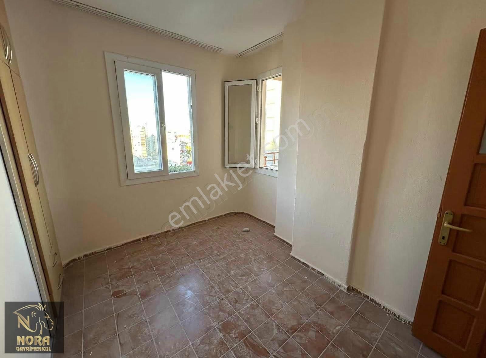 Nora'dan Geniş Deniz Manzaralı Çift Balkonlu - Görsel 15