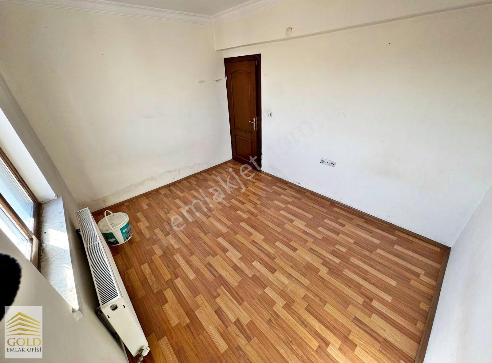 Ayvalı Kapalı Pazara Yakın Mehtap Cad 2 Bina Asansörlü 2+1 Daire - Görsel 14