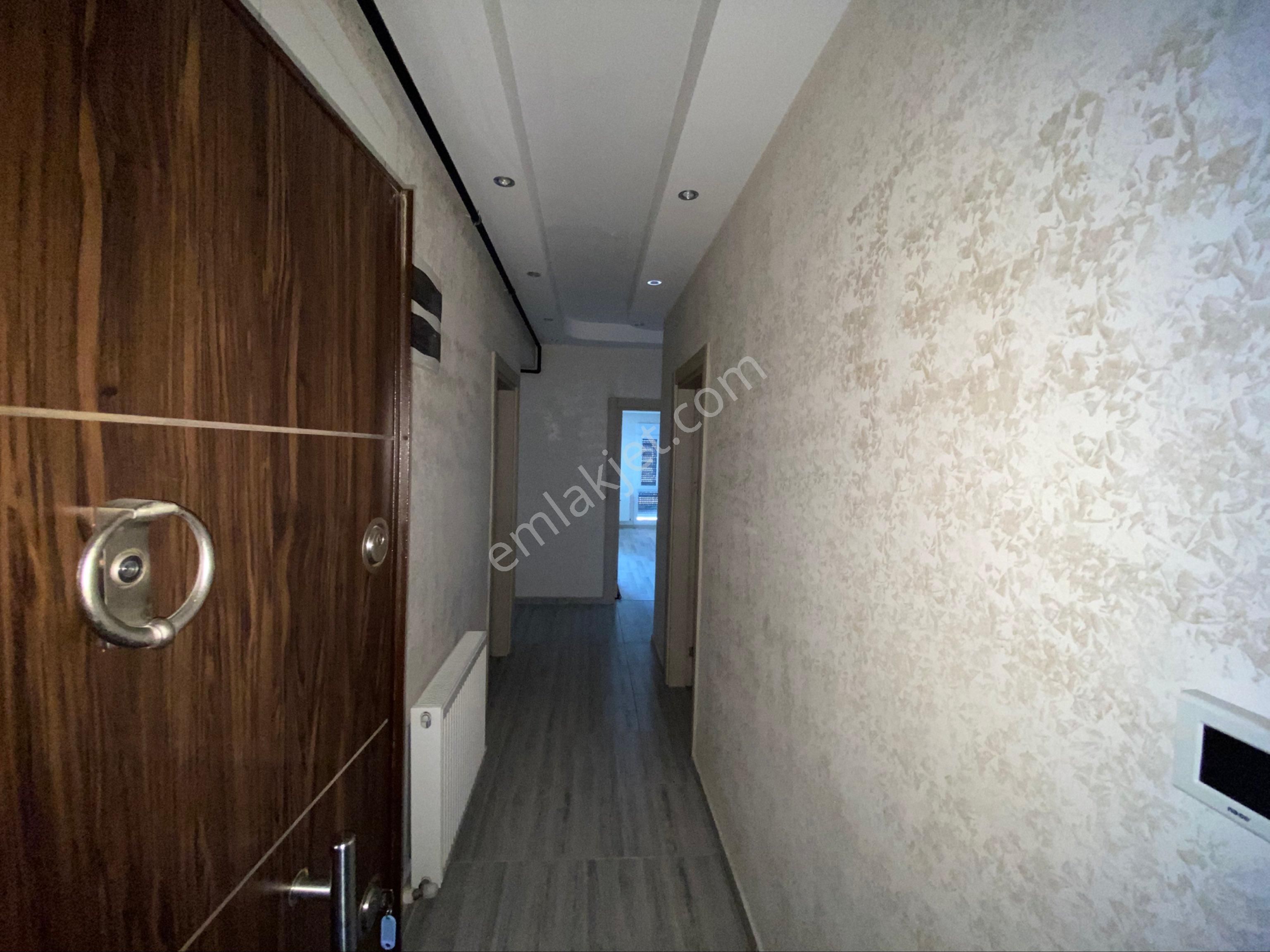 Torbalı Mah İzban Dibinde Kiralık 3+1 Ara Kat Daire - Görsel 11
