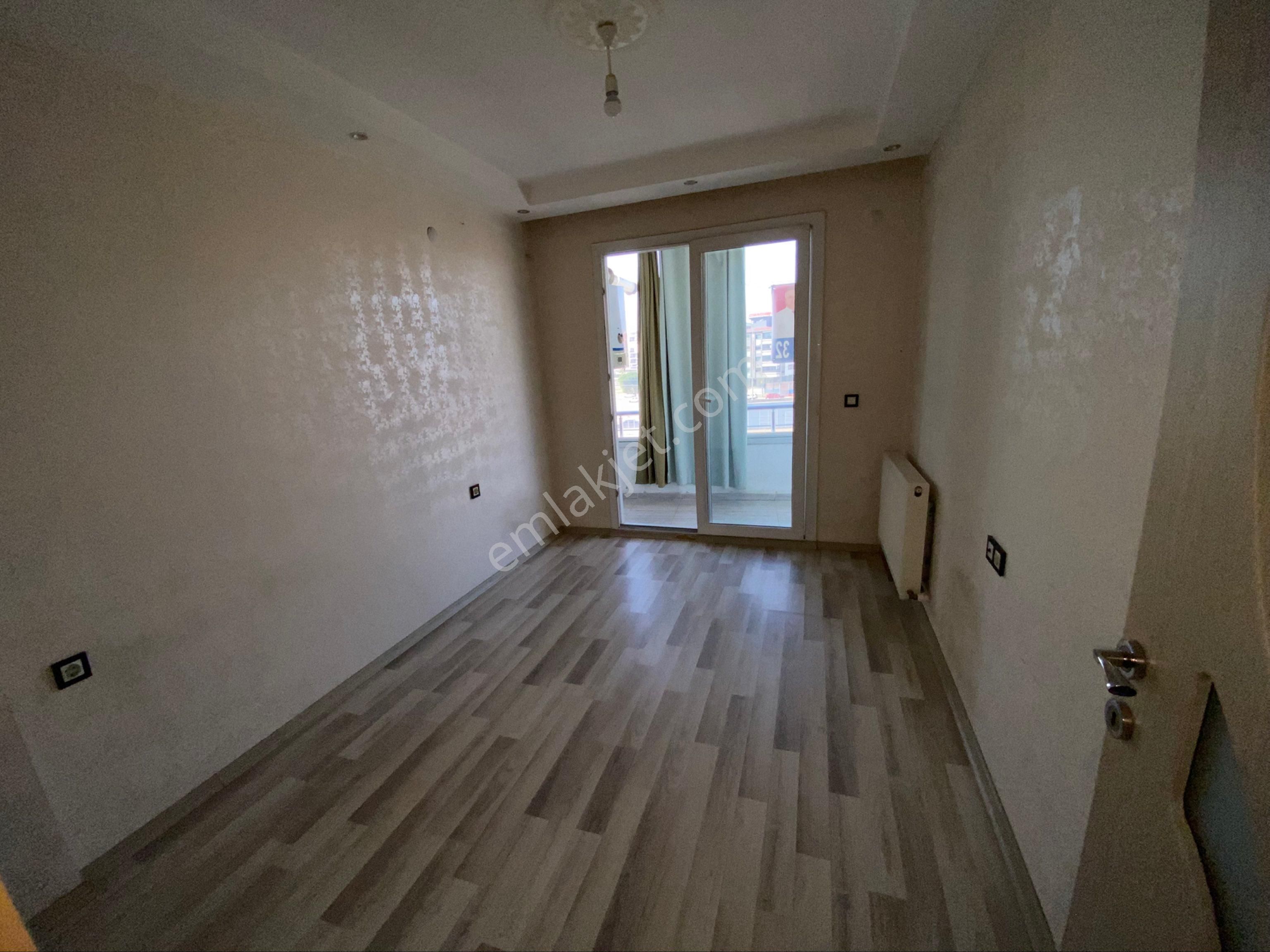 Torbalı Mah İzban Dibinde Kiralık 3+1 Ara Kat Daire - Görsel 8