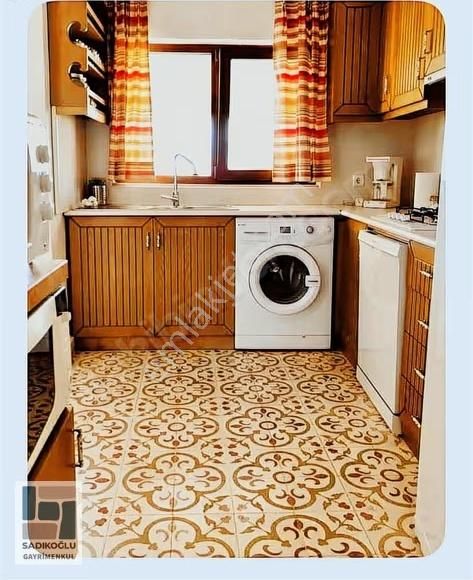 Selimiye Merkezde Deniz Manzaralı, Eşyalı 2+1 Müstakil Ev - Görsel 7