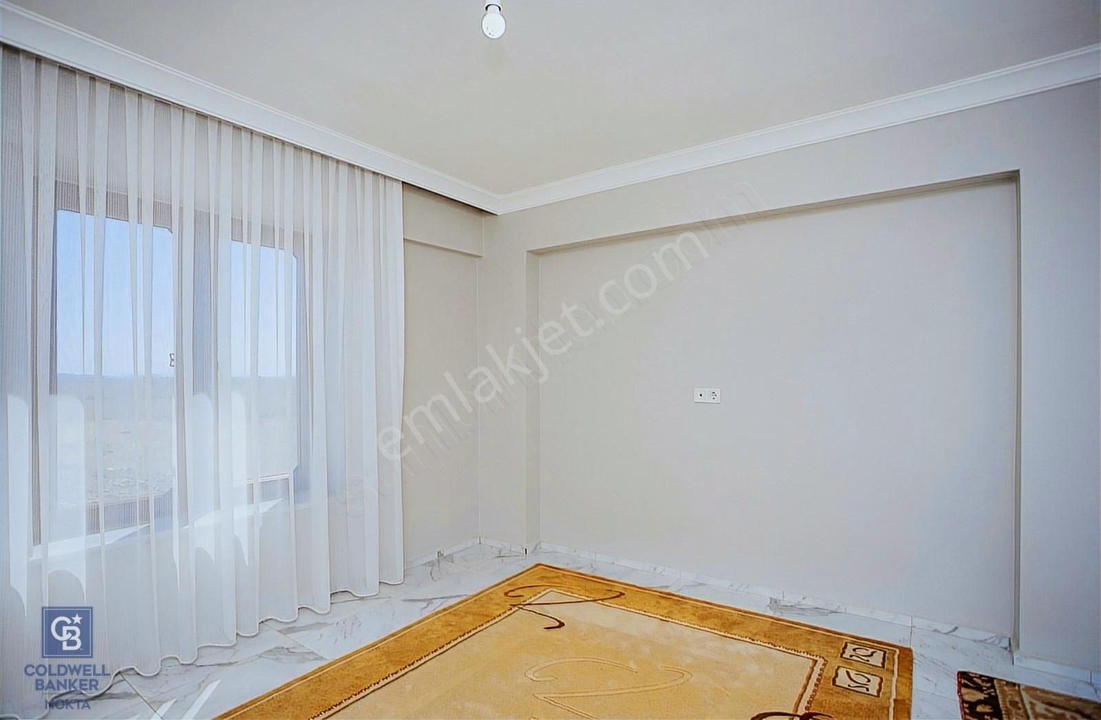 Foça Bağarası Kazım Dirik Mahallesinde Satılık 9+3 Villa - Görsel 14