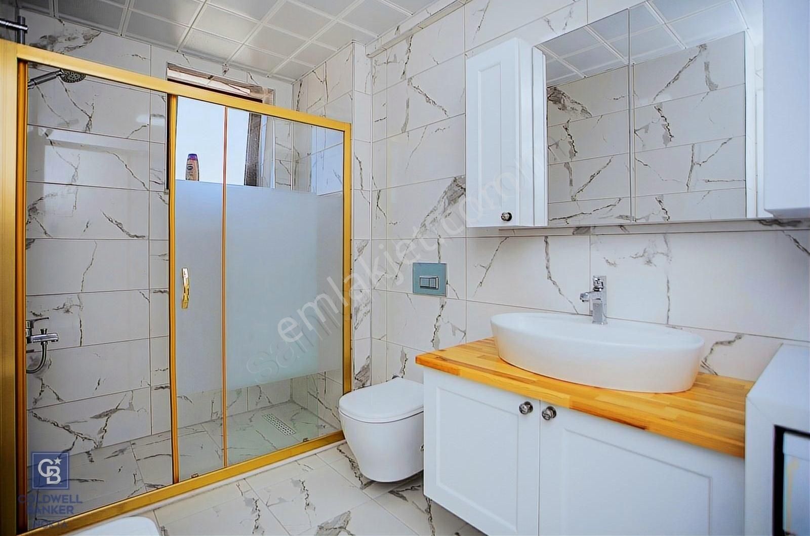 Foça Bağarası Kazım Dirik Mahallesinde Satılık 9+3 Villa - Görsel 20