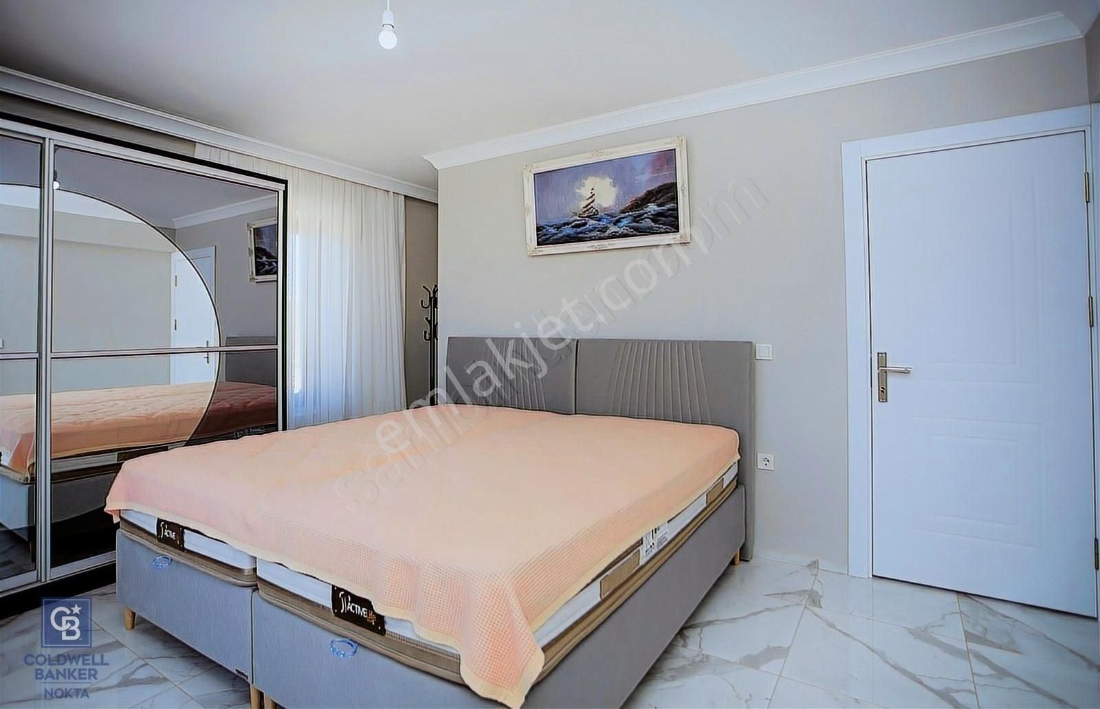 Foça Bağarası Kazım Dirik Mahallesinde Satılık 9+3 Villa - Görsel 11