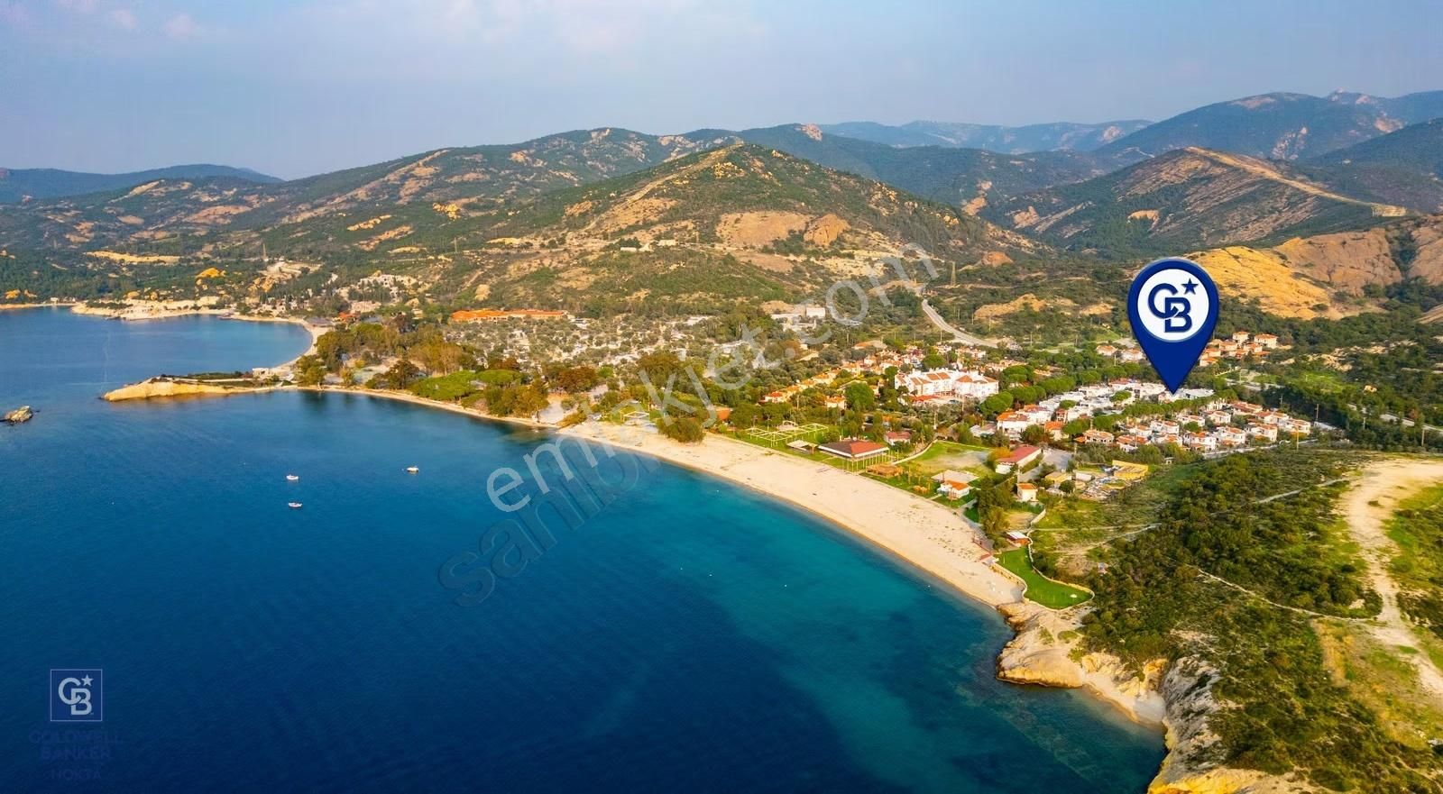 Eski Foça Hanedan Beach Club'ta Satılık Villa