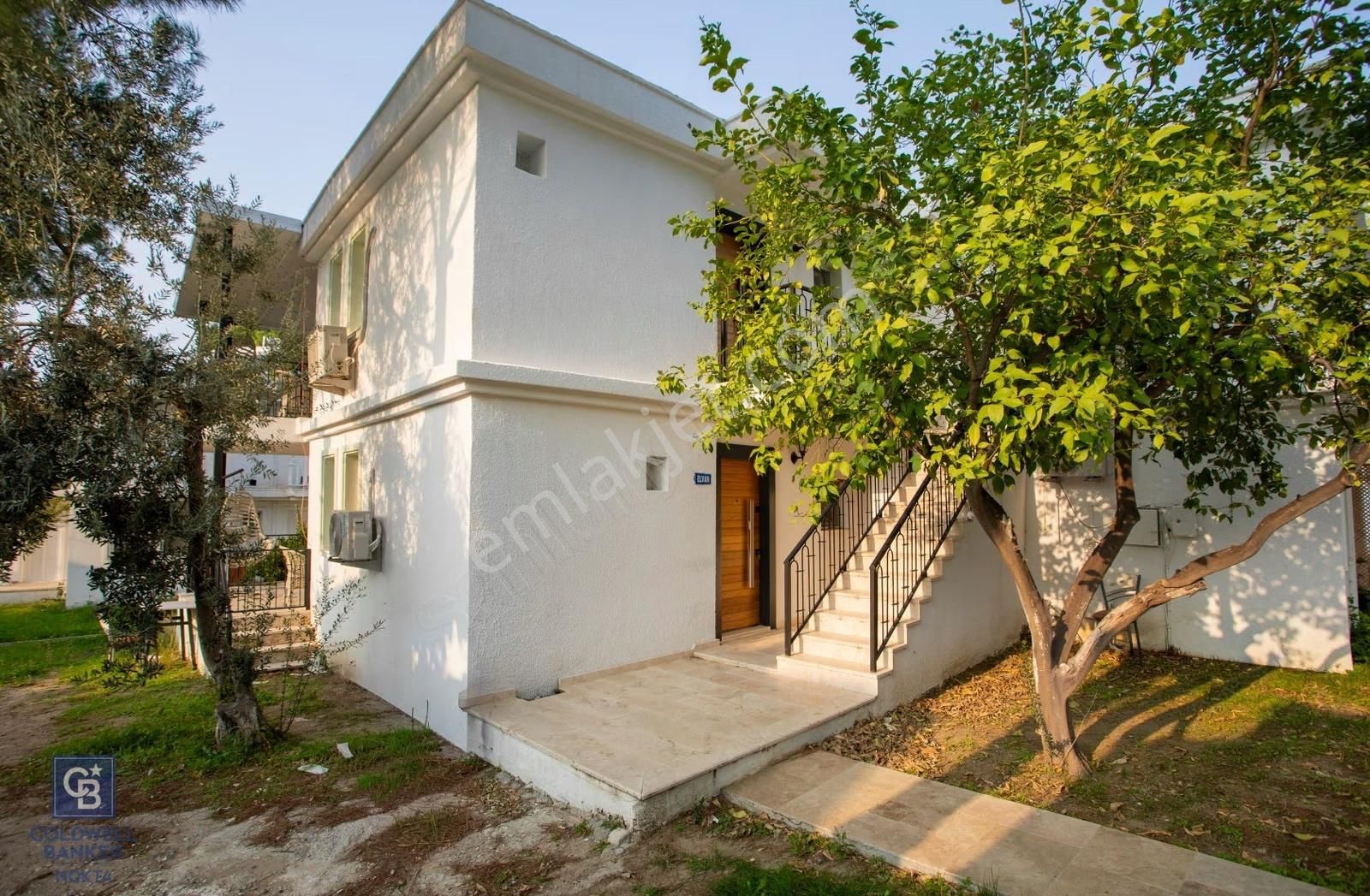 Eski Foça Hanedan Beach Club'ta Satılık Villa - Görsel 13