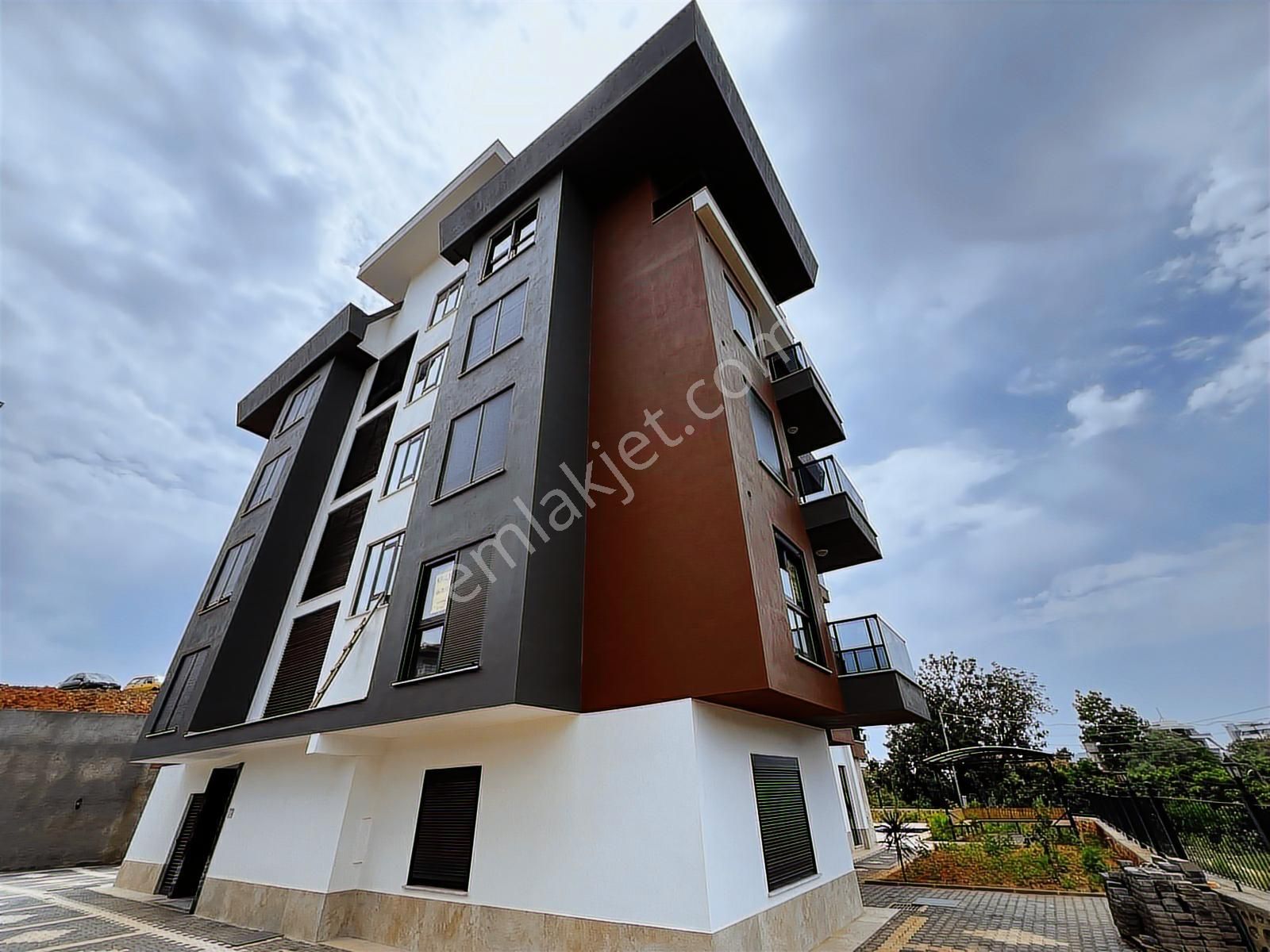 Obada Hastaneye Yakın Konumda Eşyasız Kiralık 1+1 Sıfır Daire - Görsel 6