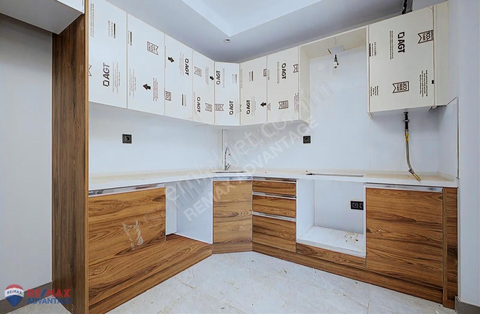 Remax Advantage'den Kayapa Acarkent Yüksek Kredili 3+1 Daire - Görsel 10