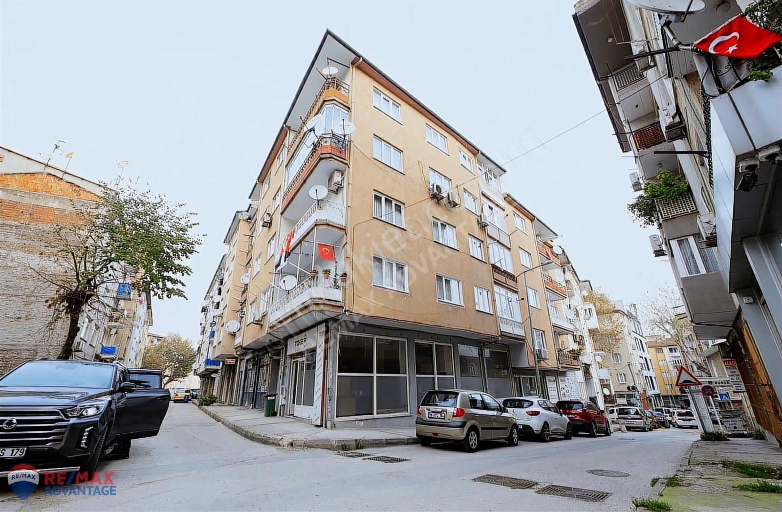 Remax Advantage'den Gazcılarda Yüksek Kredili Satılık 2+1 Daire - Görsel 20