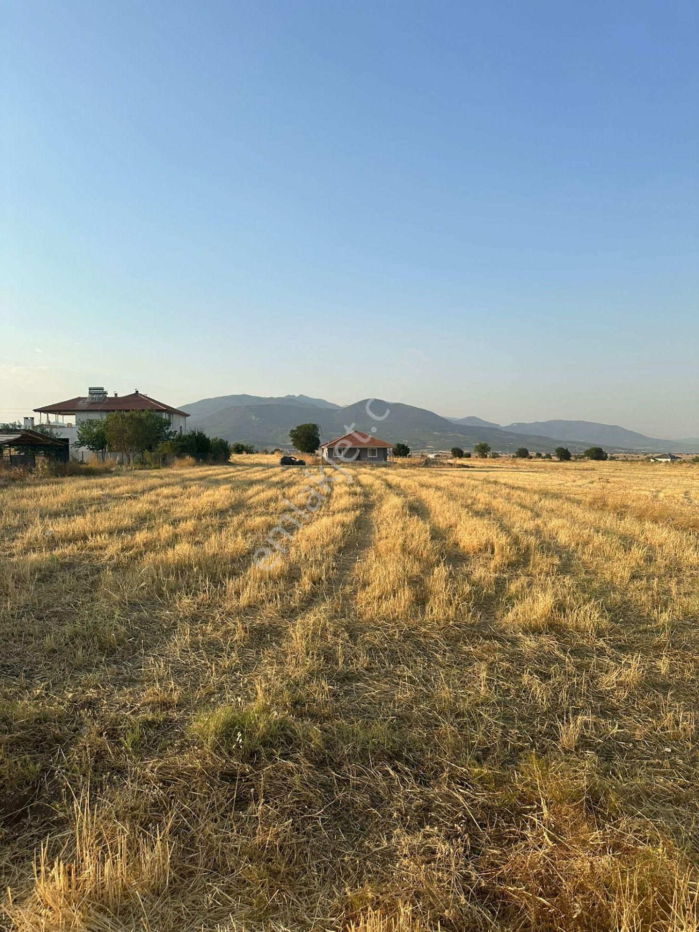 Antalya Korkuteli Çomaklıda Köy İçi Kaçırılmayacak Tarla - Görsel 21