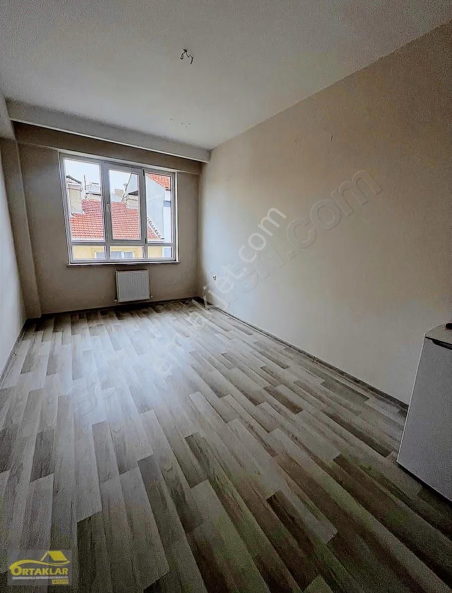 Mükemmel Konumda Köşe 3+1 - Görsel 15