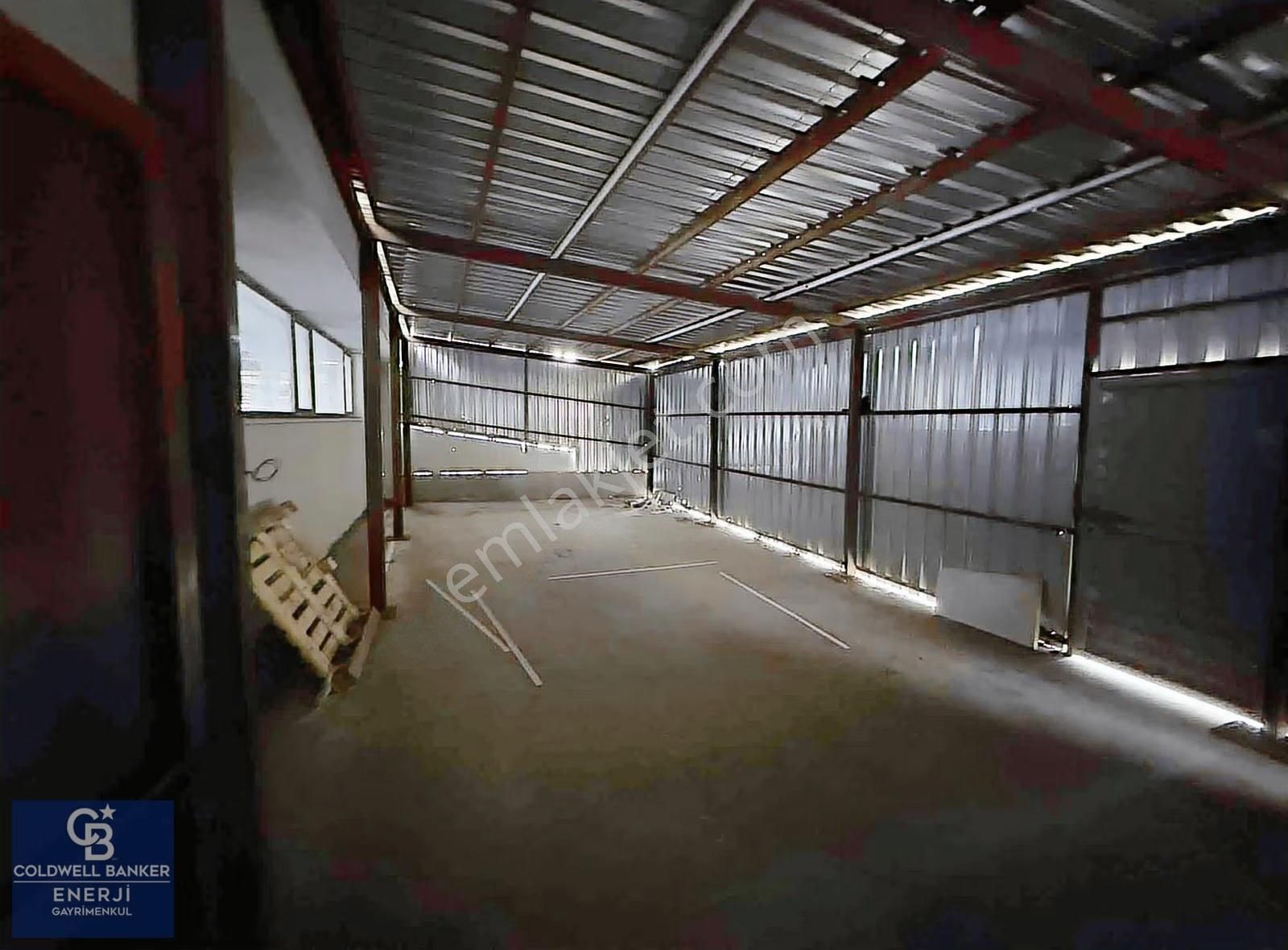 Hadımköy'de Kiralık 1250 M2 Depo & Fabrika Katı İmalata Uygun - Görsel 13