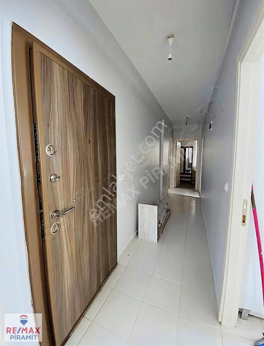 Ümraniye Aşağıdudullu'da 2+1 Giriş Kat Boş Daire - Görsel 23