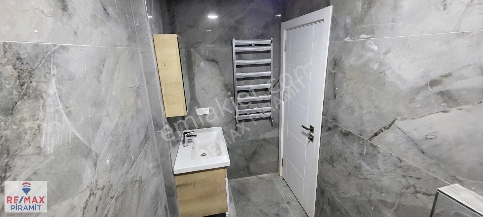 Metroya Yürüme Mesafesinde, Sıfır Bina,bahçe Katı 2+1 Daire - Görsel 9