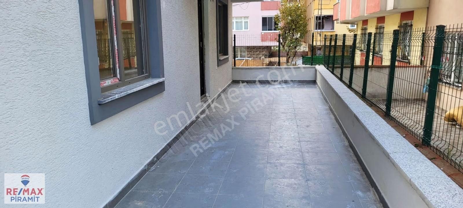 Metroya Yürüme Mesafesinde, Sıfır Bina,bahçe Katı 2+1 Daire - Görsel 3