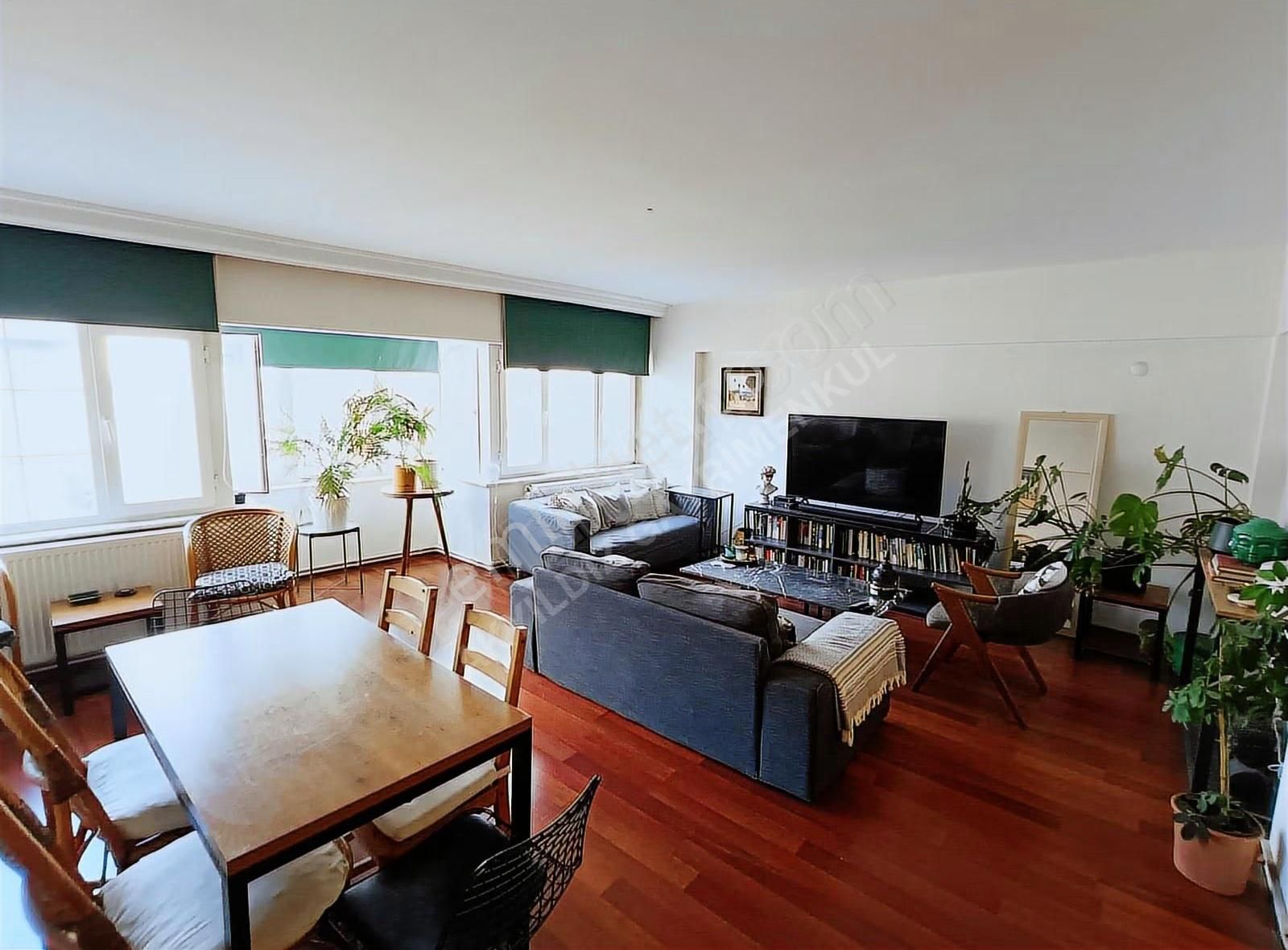 Şişli Bomonti'de 3+1 Çift Cepheli 5.kat Aydınlık Kiralık Daire!!