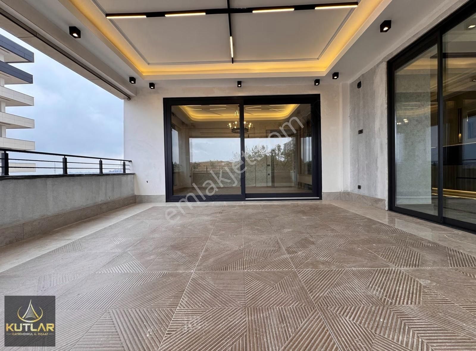 Kutlar'dan 15 Temmuz Mah Satılık Ultra Lüx 4.5+1 Daireler. - Görsel 6