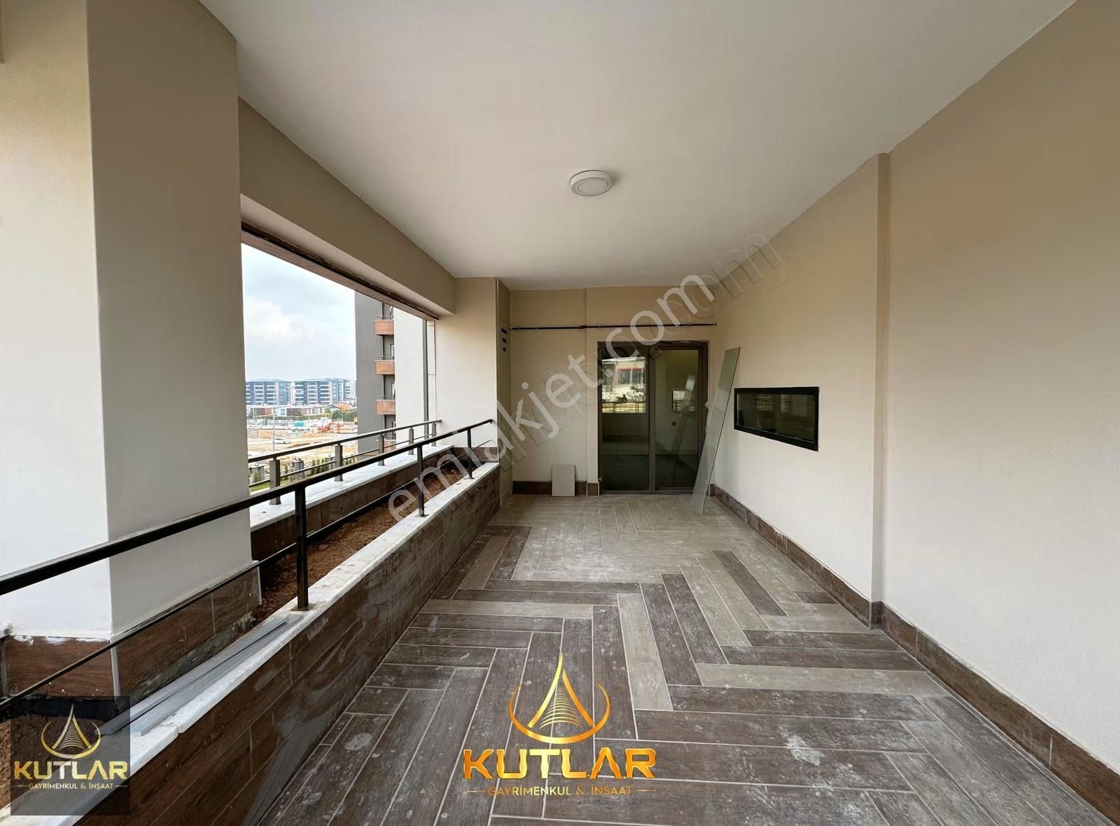 Kutlar'dan 15 Temmuz Mah Prime Mall Arkası Farklı Tasarım Aa Plu - Görsel 10