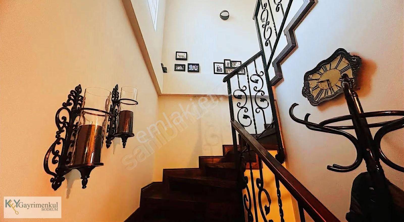 Bodrum Konacık'da Bakımlı Site İçinde Satılık 3+1 Villa - Görsel 4