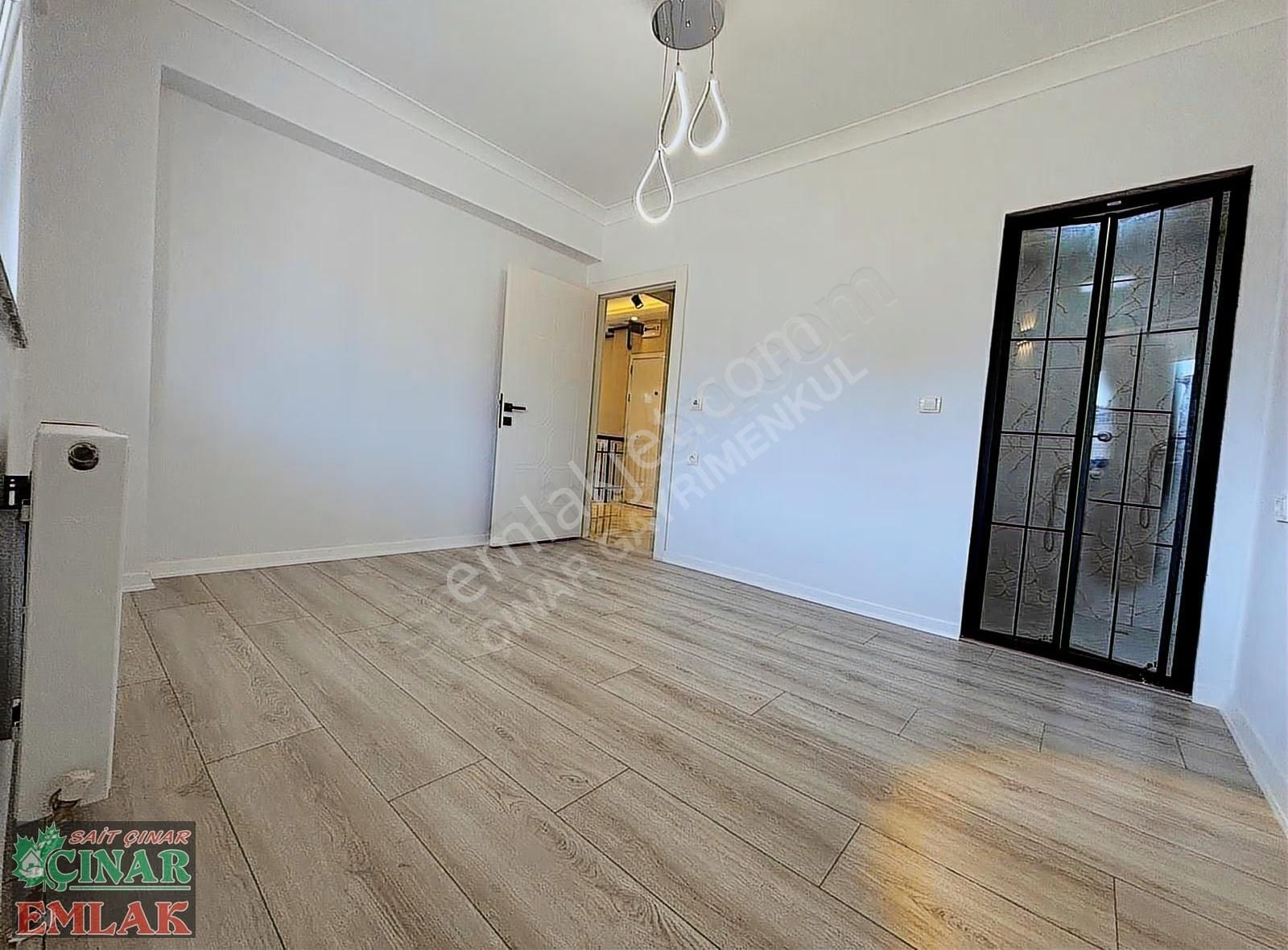 Çınar'dan Şık Tasarımıyla 2 Kilerli 3 Banyolu 3+1 Dublex Dairesi - Görsel 2