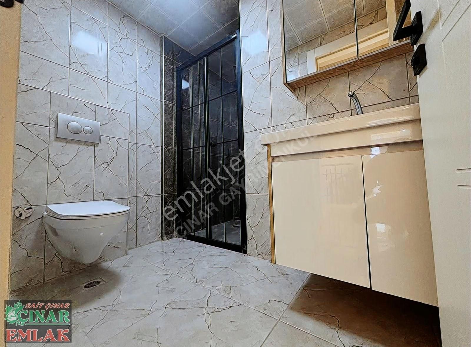 Çınar'dan Şık Tasarımıyla 2 Kilerli 3 Banyolu 3+1 Dublex Dairesi - Görsel 15