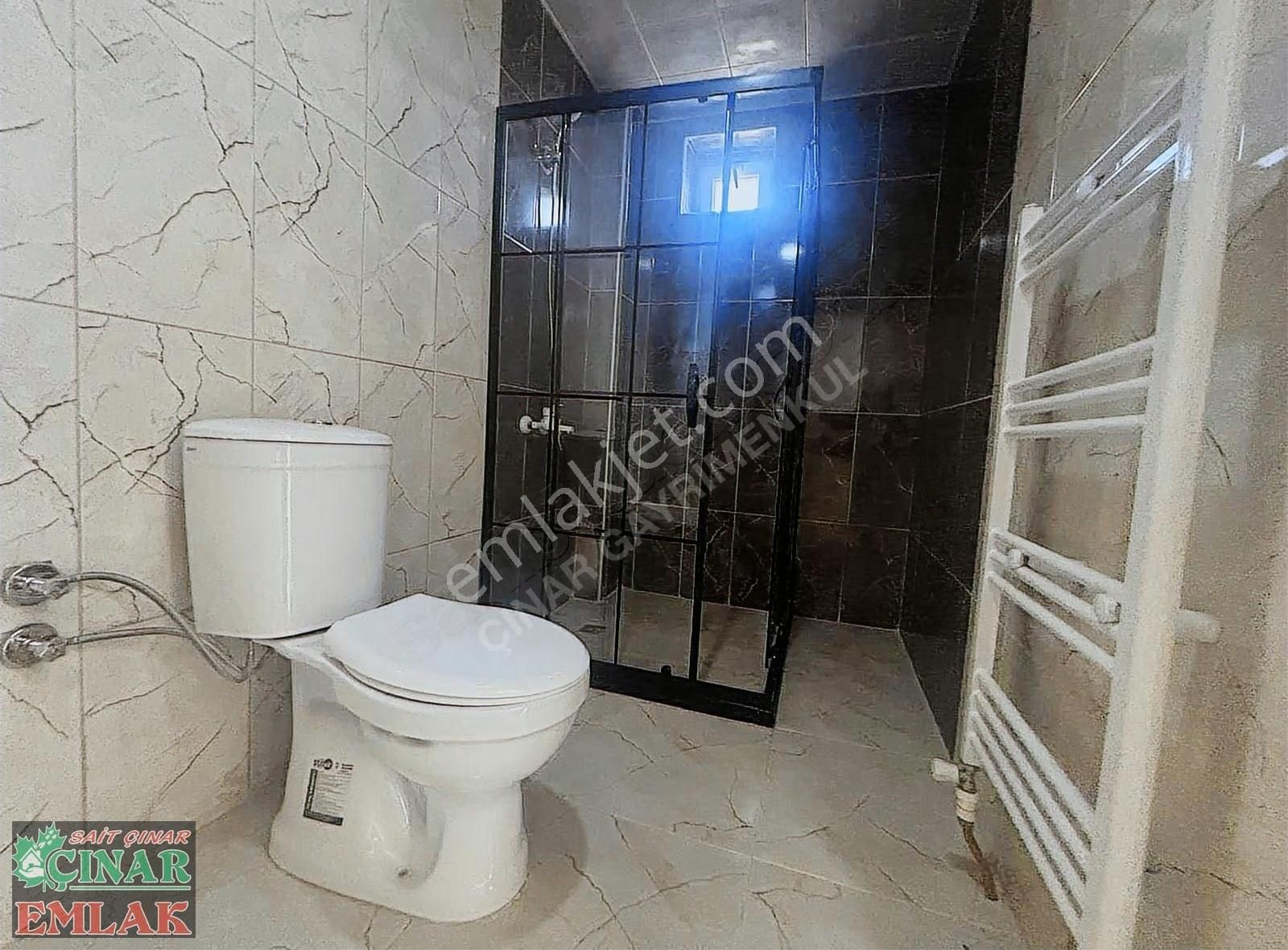 Çınar'dan Şık Tasarımıyla 2 Kilerli 3 Banyolu 3+1 Dublex Dairesi - Görsel 20