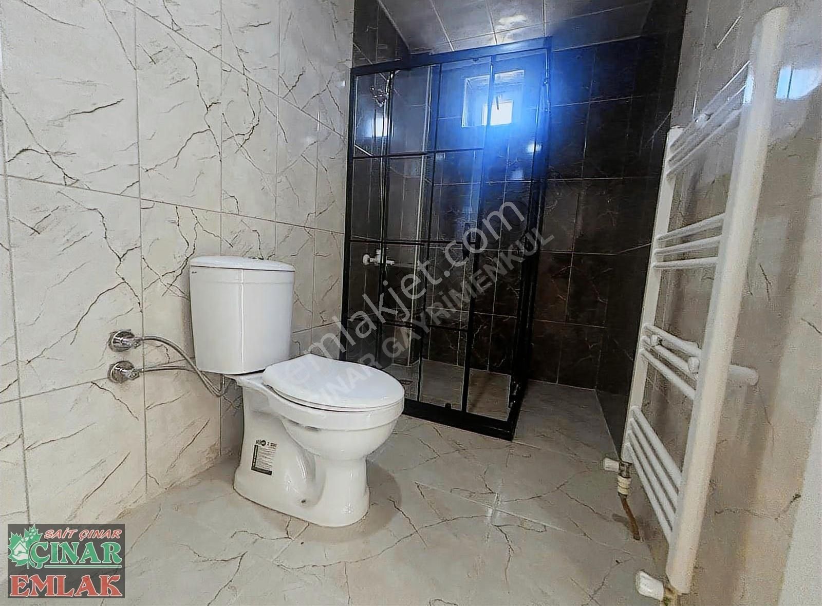 Çınar'dan Şık Tasarımıyla 2 Kilerli 3 Banyolu 3+1 Dublex Dairesi - Görsel 14