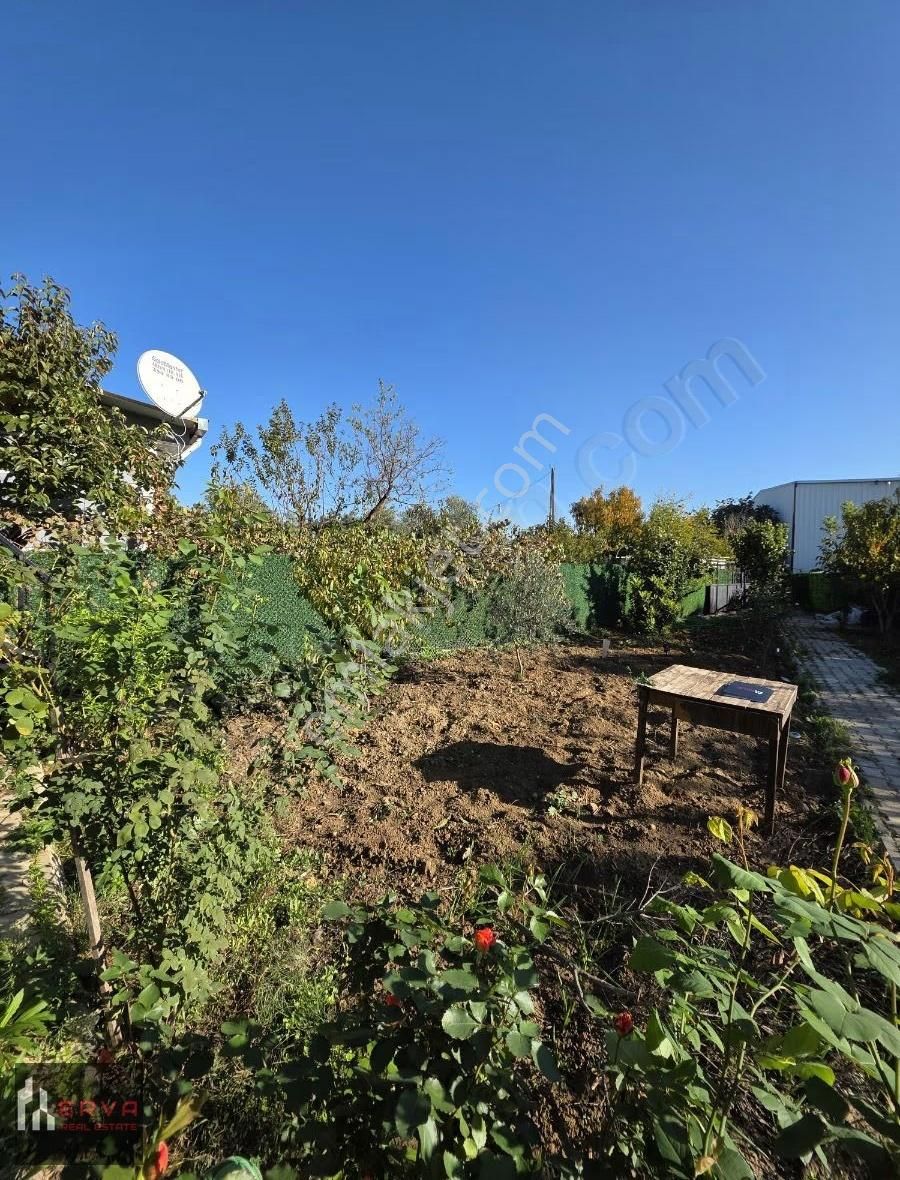 Menderes Oğlananasında Sıcak Ve Huzurlu Müstakil Ev - Görsel 7