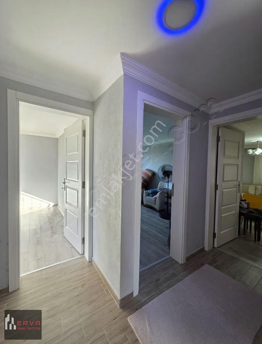 Menderes Oğlananasında Sıcak Ve Huzurlu Müstakil Ev - Görsel 12