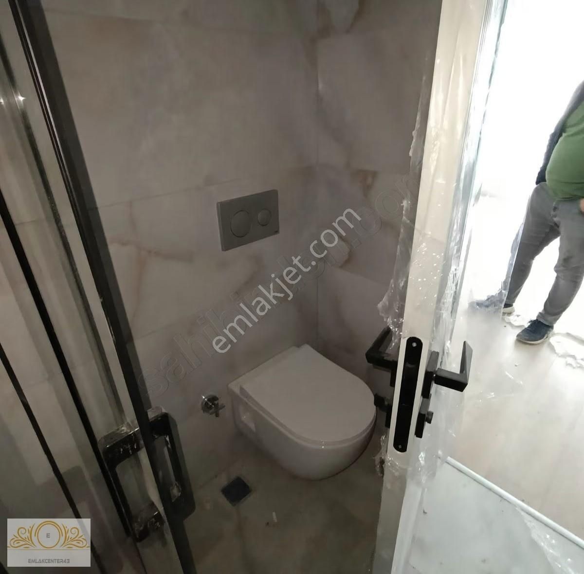 Emlak Centerden Locapark Arkası 3+1daire