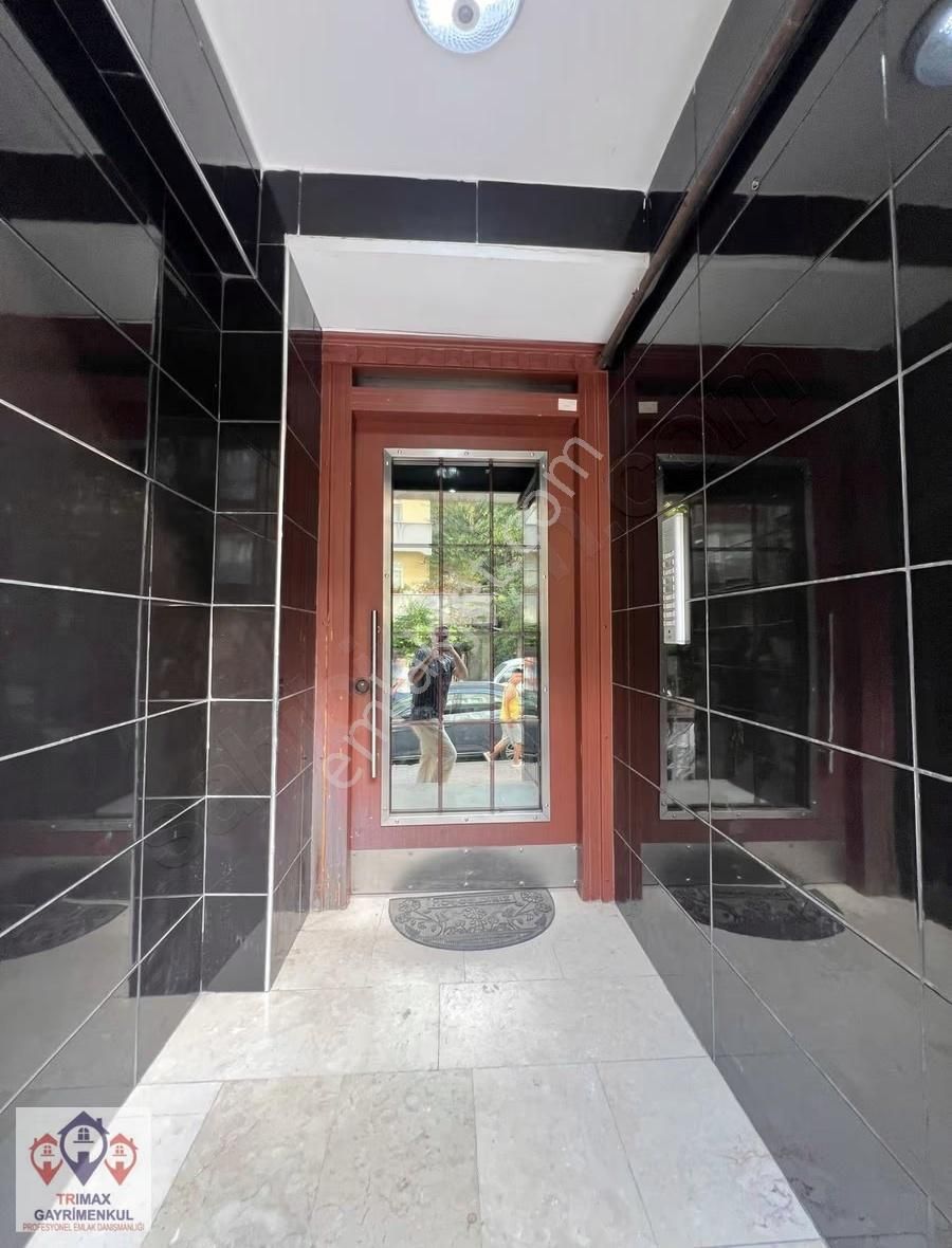 Yakuplu 126. Sokak'da Geniş 100 M2 Balkonlu Kapalı Mutfaklı - Görsel 8