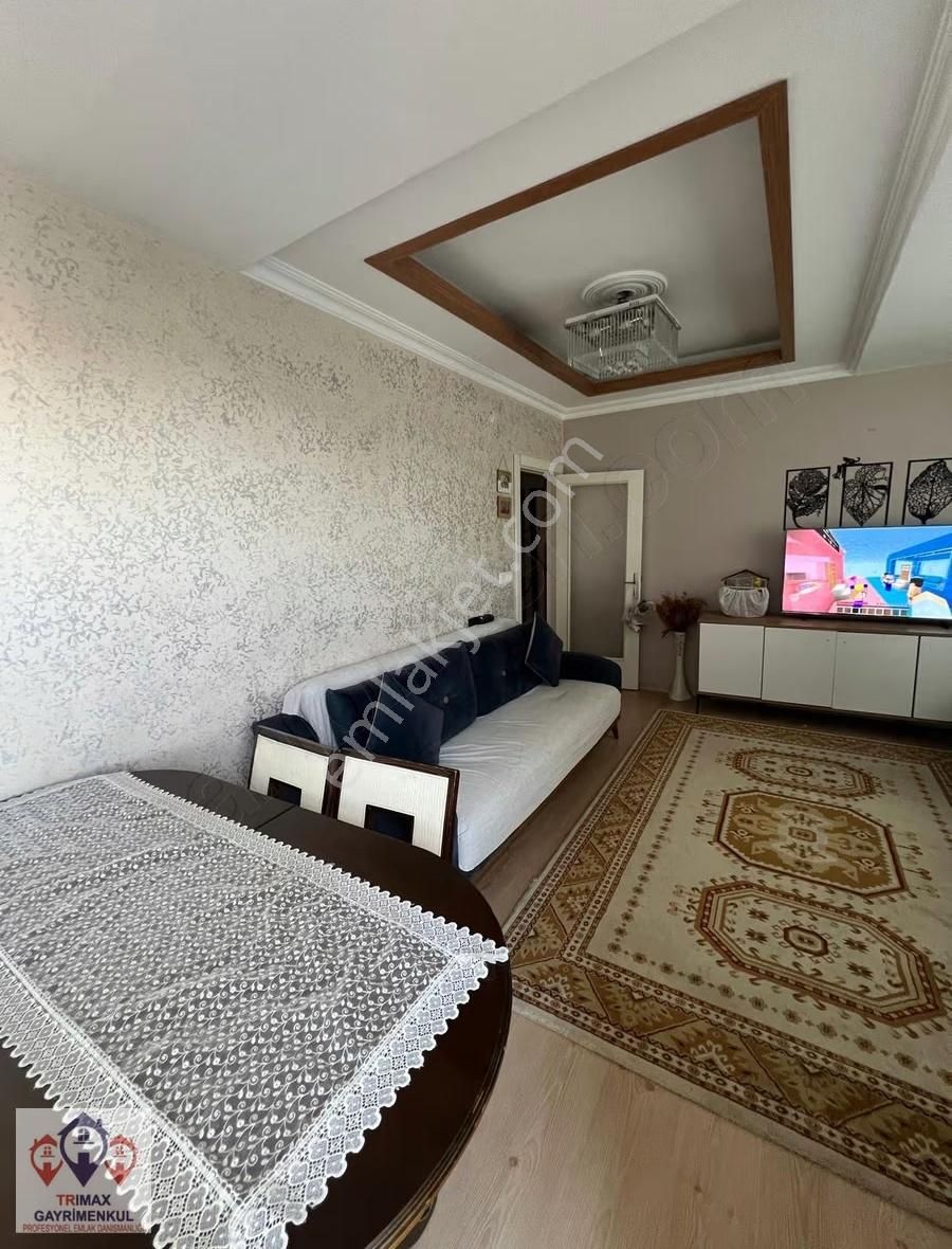 Yakuplu 126. Sokak'da Geniş 100 M2 Balkonlu Kapalı Mutfaklı - Görsel 2