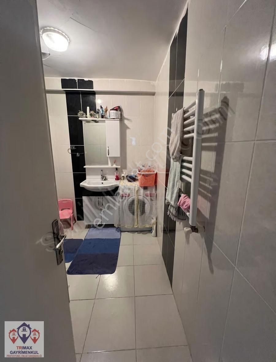 Yakuplu 126. Sokak'da Geniş 100 M2 Balkonlu Kapalı Mutfaklı - Görsel 15