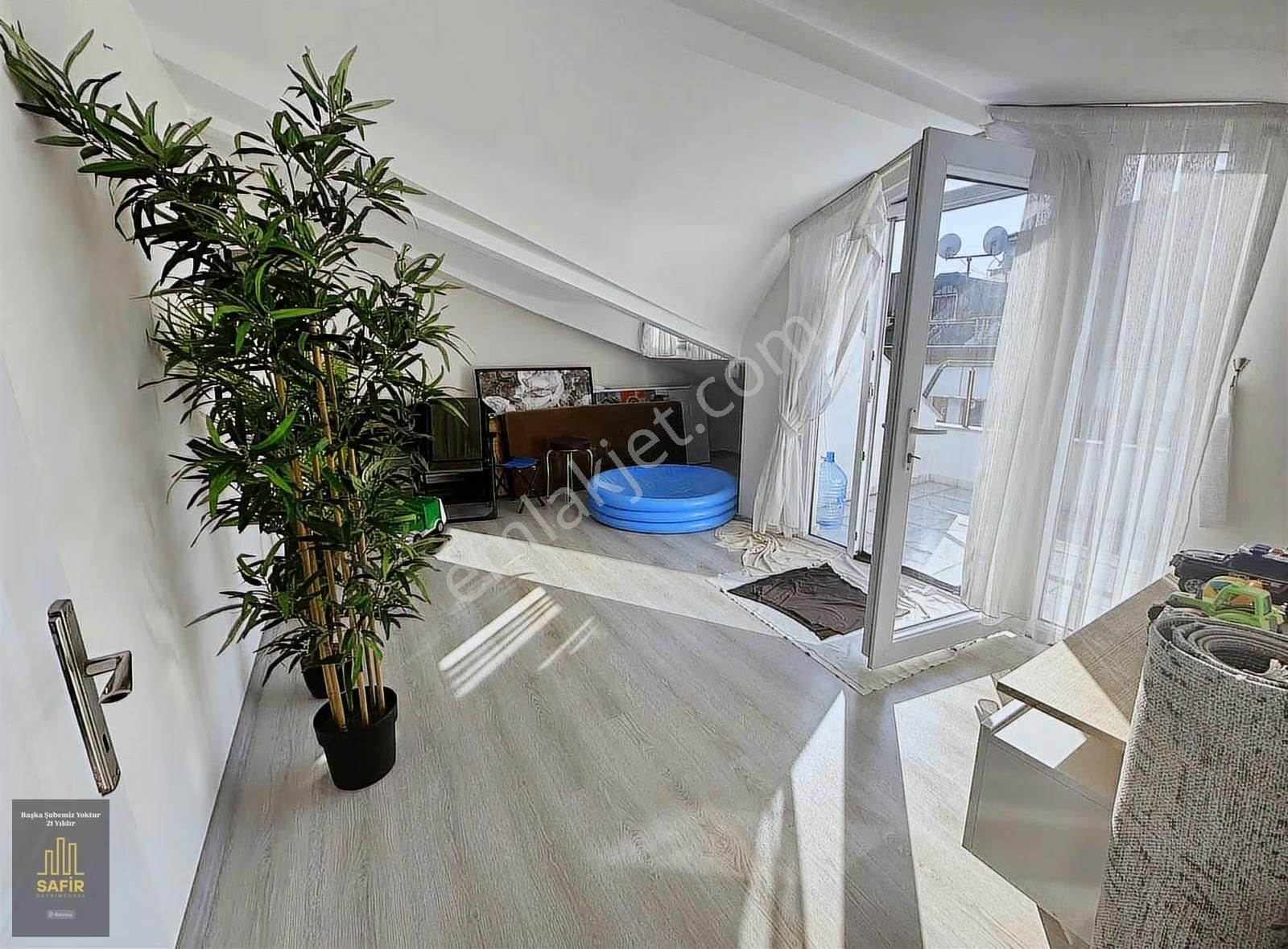 Çırpıcı Parkına Çok Yakın Satılık Dubleks 3+1 Daire - Görsel 11