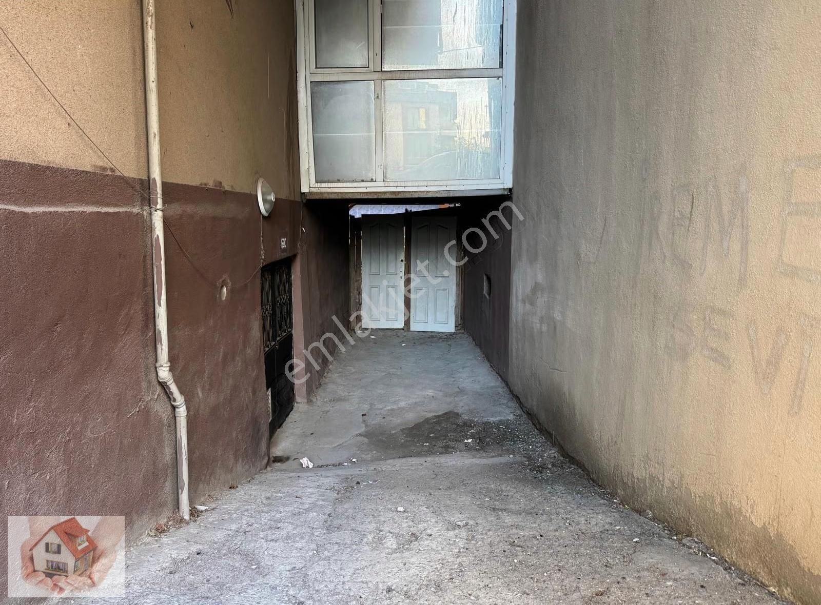 Doğuştan Armağanevlerde Kiralık Dükkan 130 M - Görsel 29